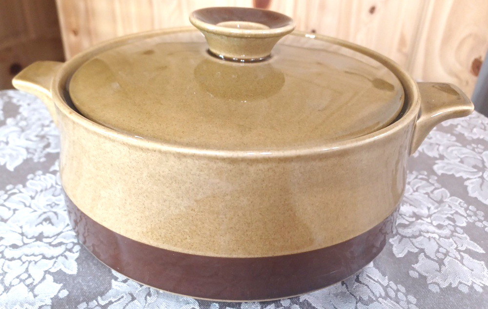 VTG Ekco MCM Eterna Canoe Brown Lidded Stoneware Casserole Dish 10 1/2x5 READ